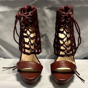 Chic Lace-Up Platform Heels